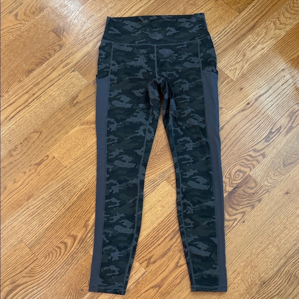 Fabletics PowerHold Camo Leggings High Rise Pocket Yoga Pant